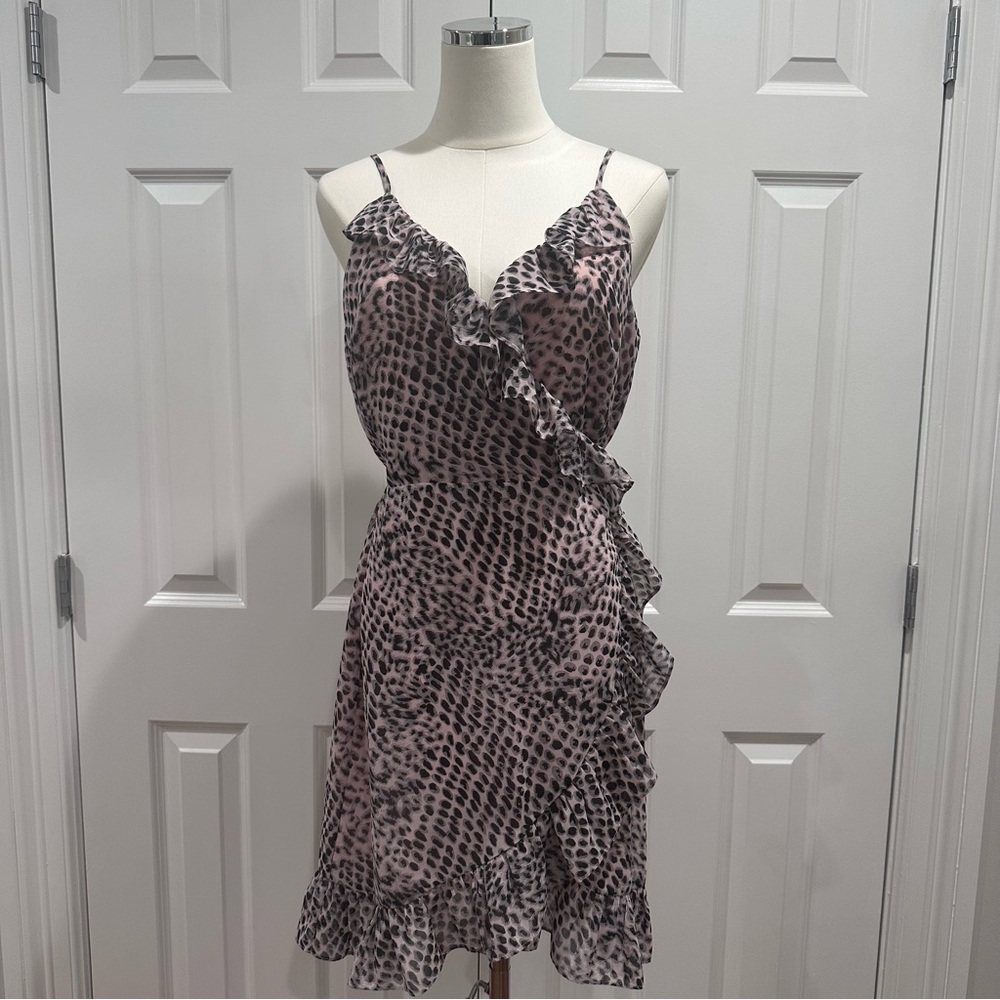 Lucy Paris Spaghetti Strap Leopard Breezy Fun V-neck Wrap Sundress Size M